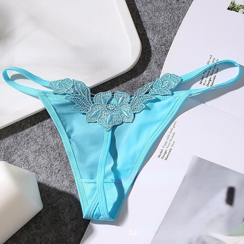 Floral Embroidered Sexy Briefs Low Waist G-String Seduction Thin Women Underwear Seamless Sexy Hollow Out Panties Thong Lingerie