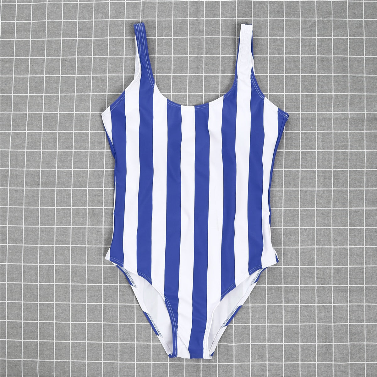 2019 Summer New Stripped One-Piece Swimsuit Women Bathing Suit Swimwear Beachwear Women One Piece Bikinis