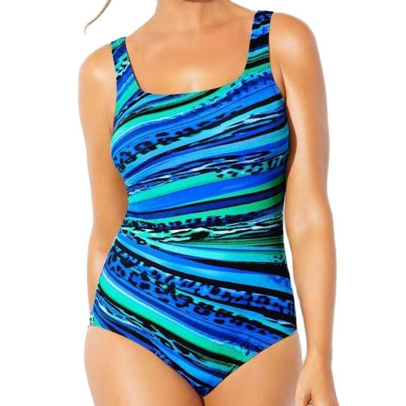 New Sexy One-Piece Plus Size Swimsuit Closed Women Large Size Swimwear Push Up Female Swim Bathing Suit For Pool Beachwear 2022